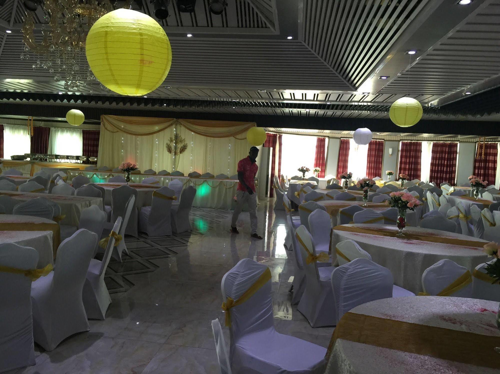 Sun Beach Hotel Cotonou Dış mekan fotoğraf